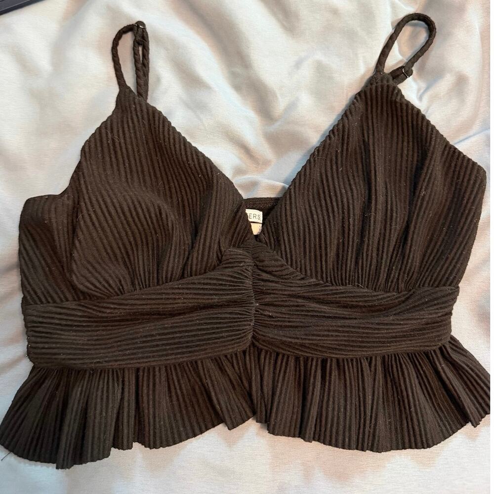 Urban Outfitters Black Size Small Ruffle Ribbed Peplum Crop Tank Top